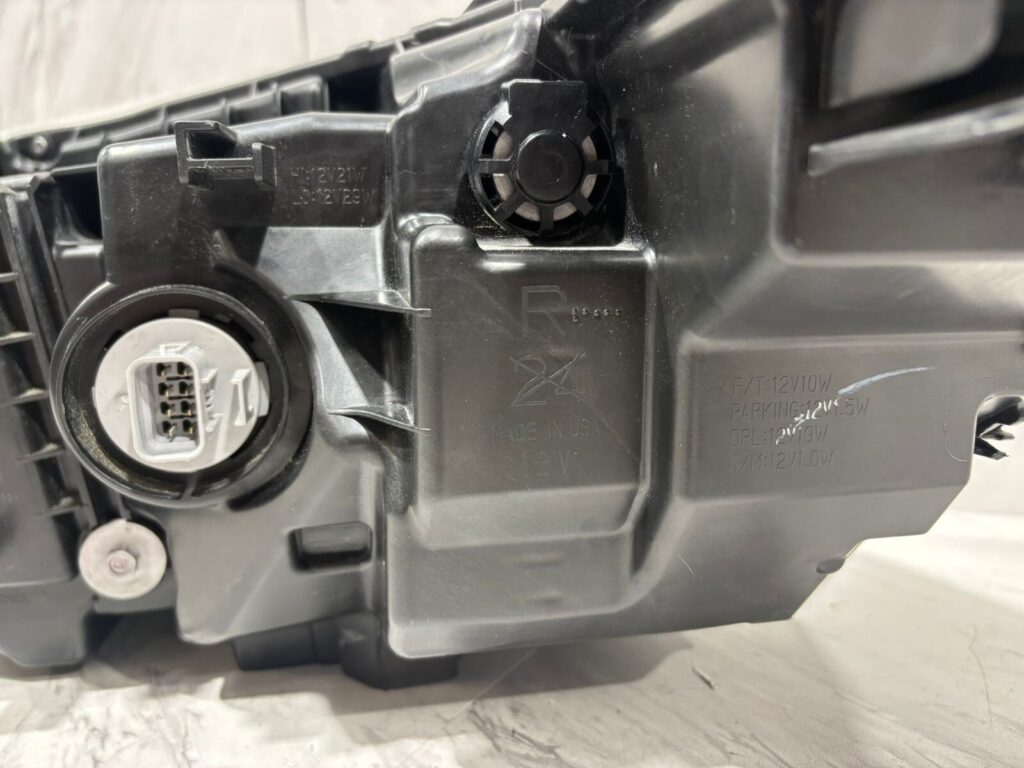 https://i.ebayimg.com/00/s/MTIwMFgxNjAw/z/dk0AAOSwyQNoJOm-/$_57.JPG?set_id=880000500F